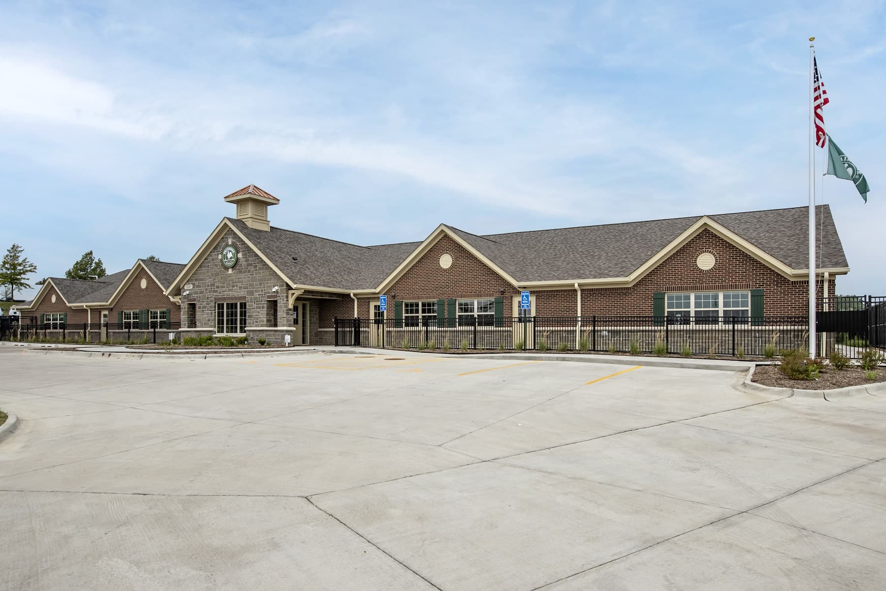 exterior of primrose school of urbandale