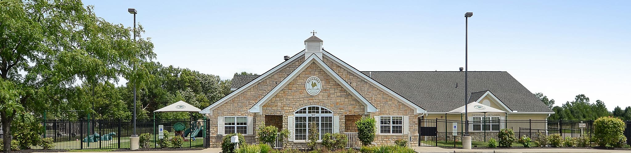 Exterior of a Primrose School at Golf Village